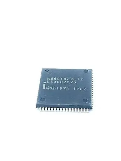 N80C186XL12 (PLCC68)
